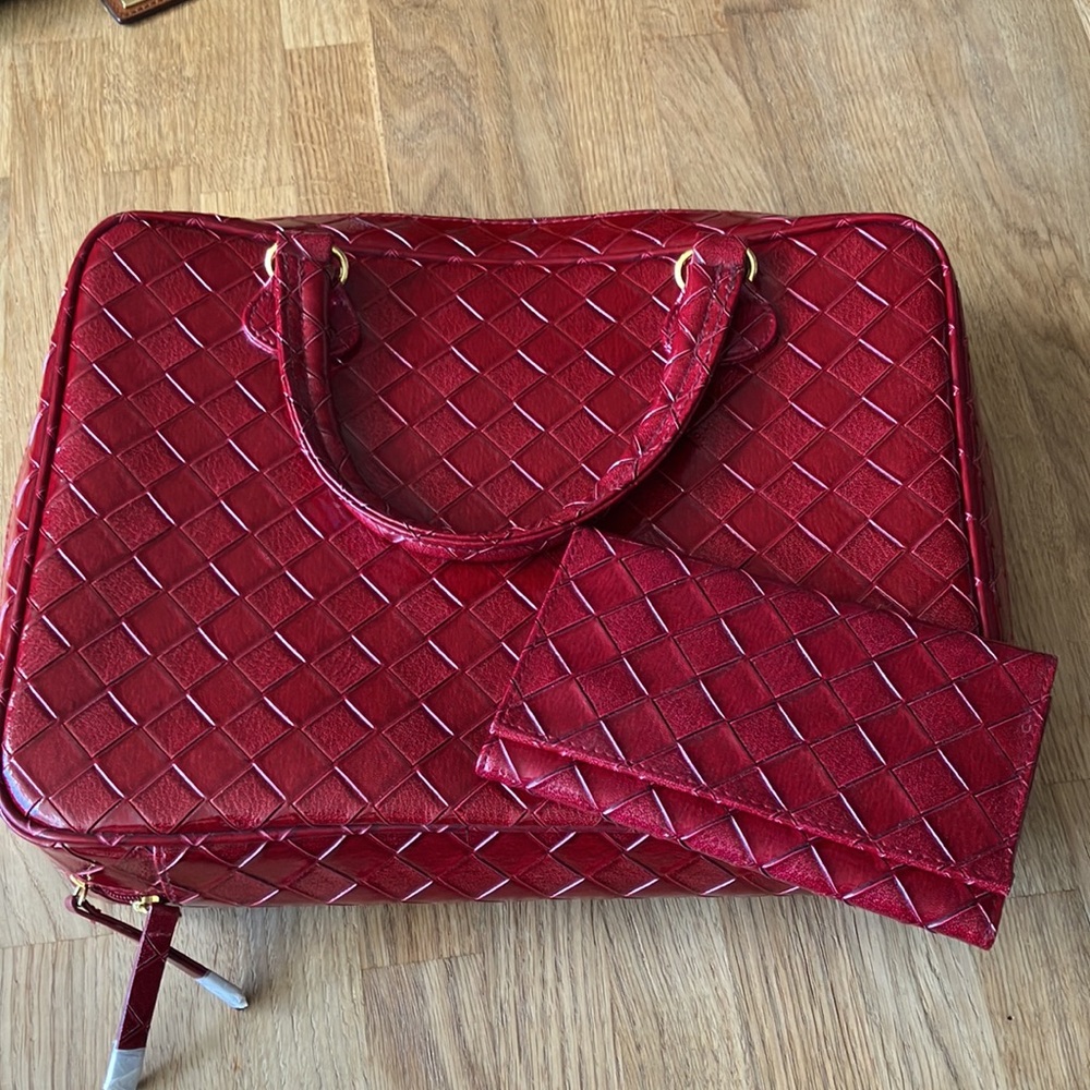 ESTEE LAUDER MAKEUP CASE OR LAPTOP BAG AND WALLET